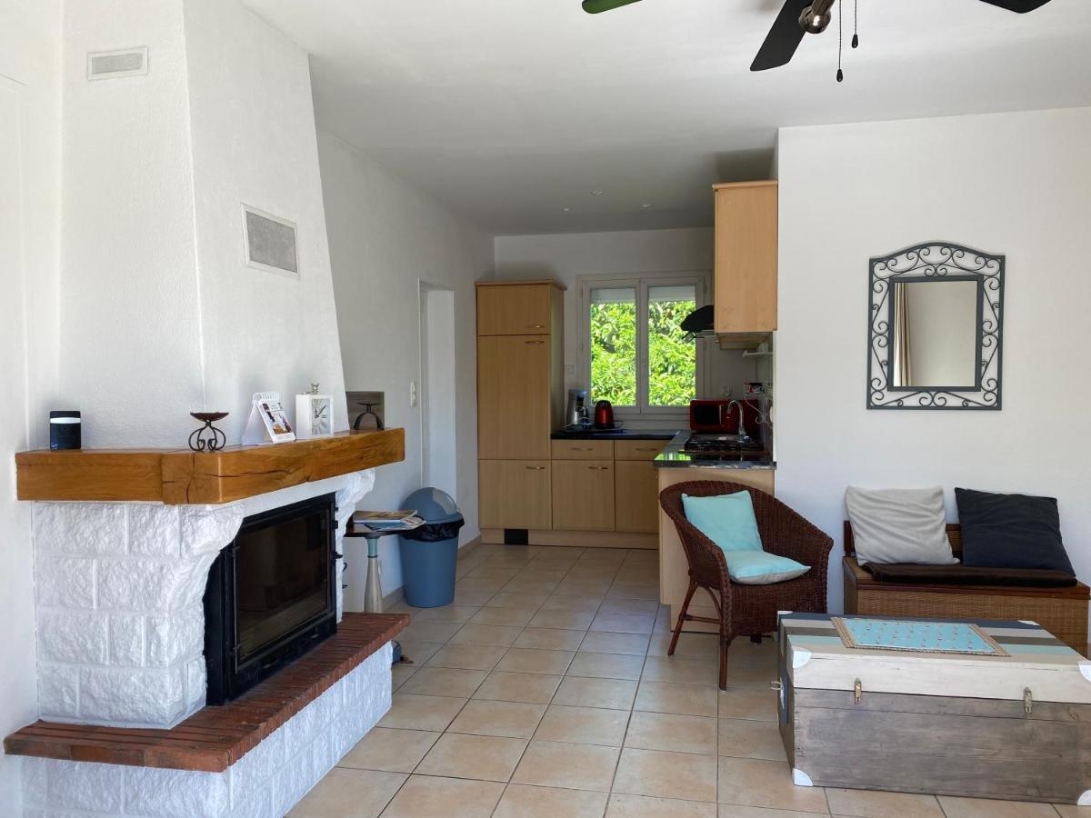 Maison Vendeenne A 10 Min De La Mer Avrille  ภายนอก รูปภาพ